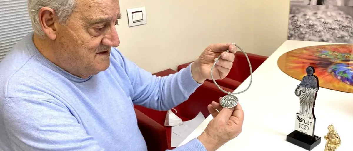L’orafo Gerardo Sacco benemerito del Centenario della Lega italiana per la lotta ai tumori