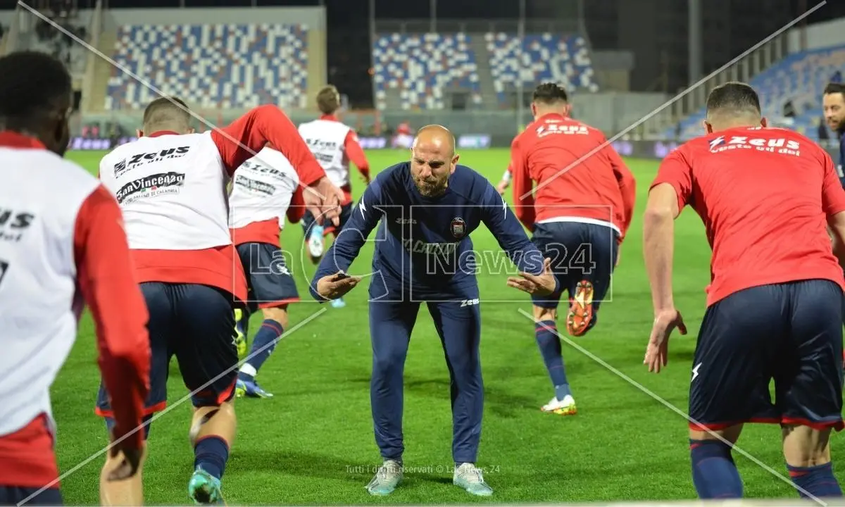 Serie B, verso Ascoli-Crotone: le ultime e le probabili formazioni