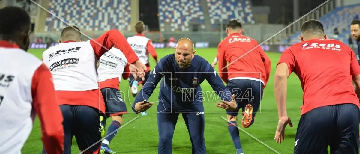 Serie B, verso Ascoli-Crotone: le ultime e le probabili formazioni