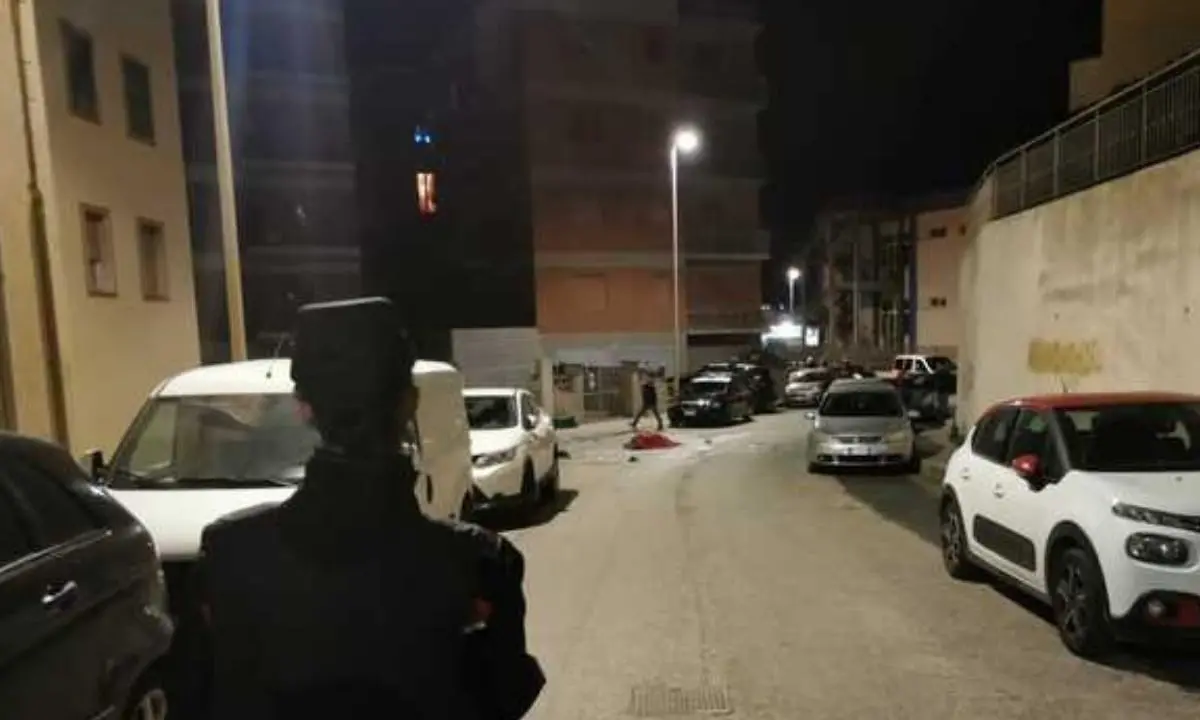 Uccide il suocero a sprangate e ferisce gravemente la moglie, dramma nel Sassarese