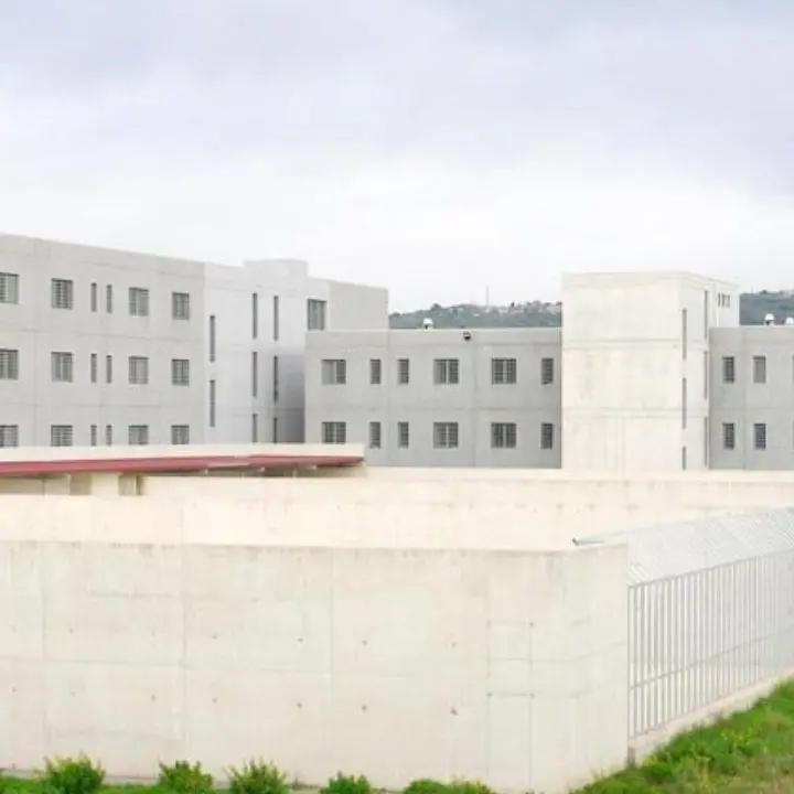Reggio, detenuto aggredisce agente nel carcere di Arghillà: la denuncia del sindacato Sinapp