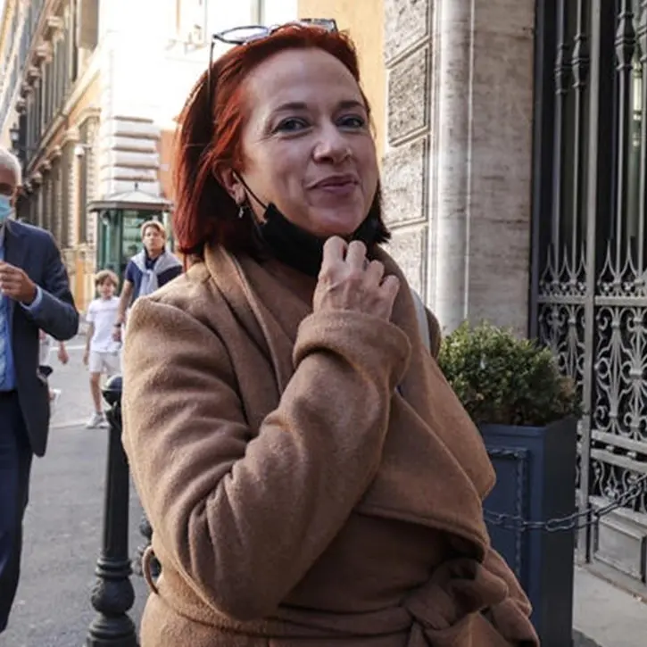 La senatrice Granato vota contro la risoluzione a favore dell’Ucraina: «Così entriamo in guerra»