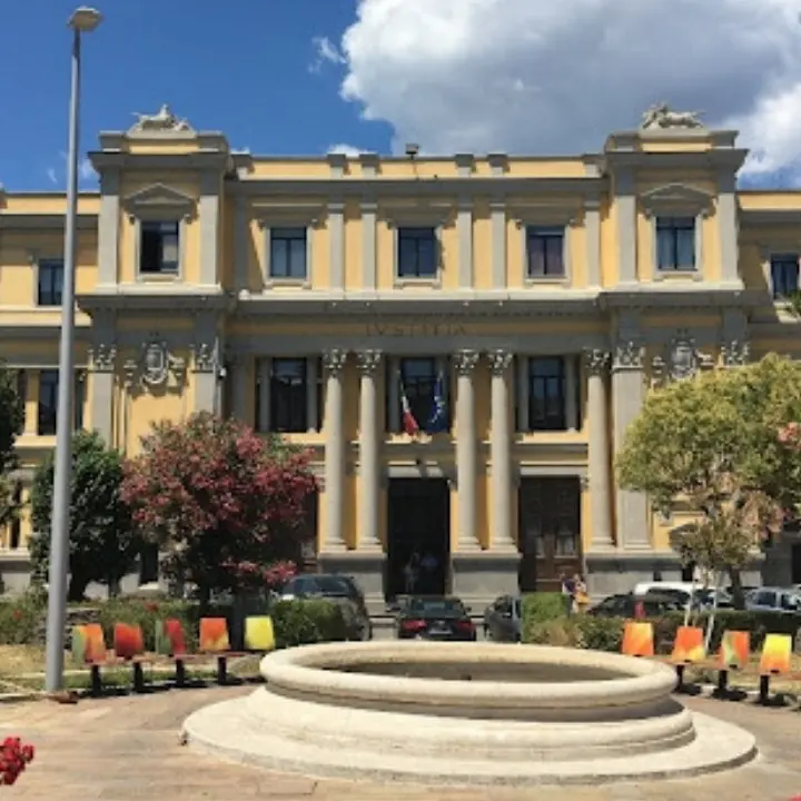 Estorsioni ad azienda agricola nel catanzarese, in Appello sconti di pena per i cinque imputati