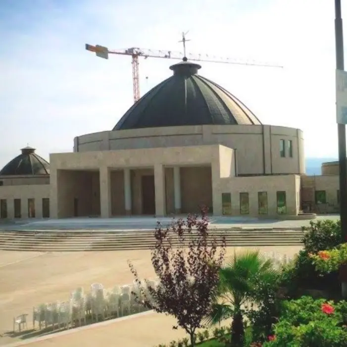 Mileto, il vescovo Nostro: «La chiesa di Natuzza a Paravati sarà consacrata e aperta al culto»