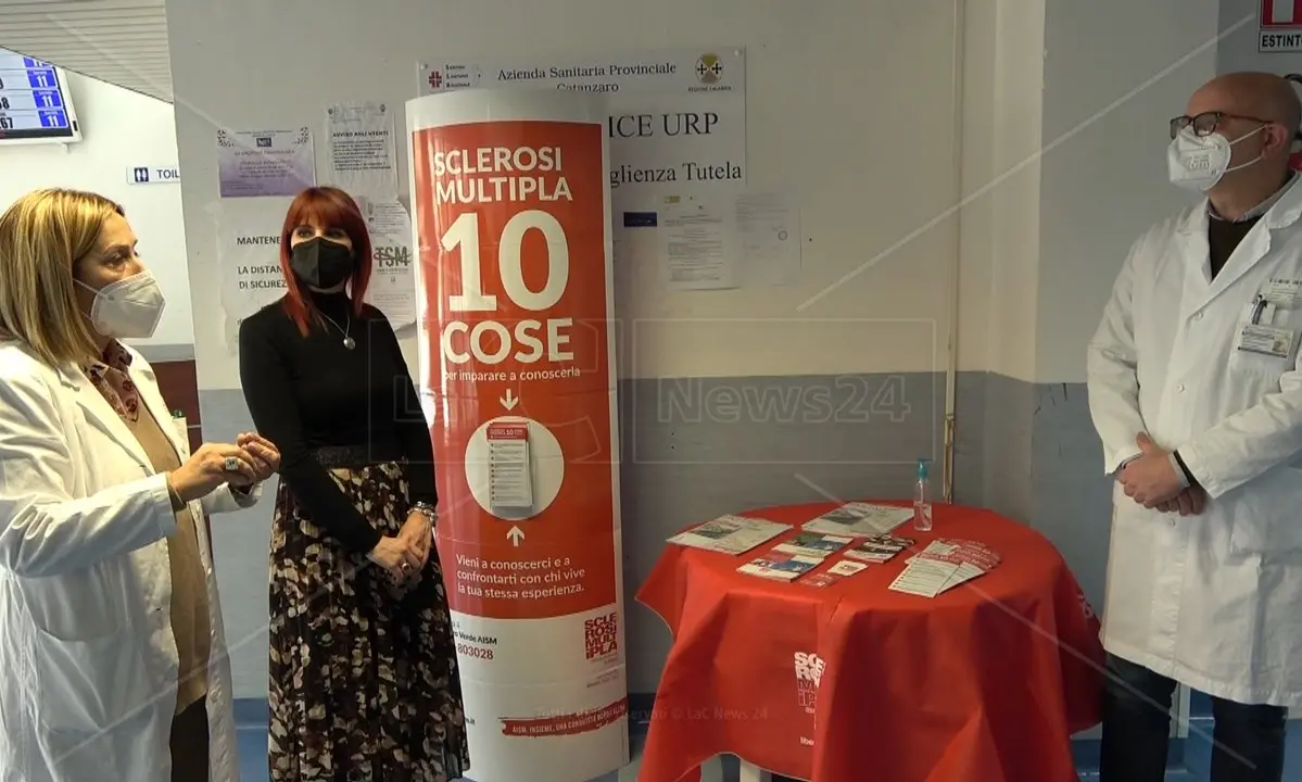 Ospedale di Lamezia, nasce un infopoint dell’Aism per dare risposte sulla sclerosi multipla