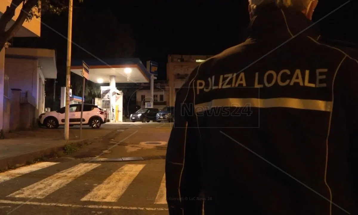 Lamezia, dei 140 agenti di polizia locale previsti ce ne sono solo 31 in servizio: «Si va avanti navigando a vista»