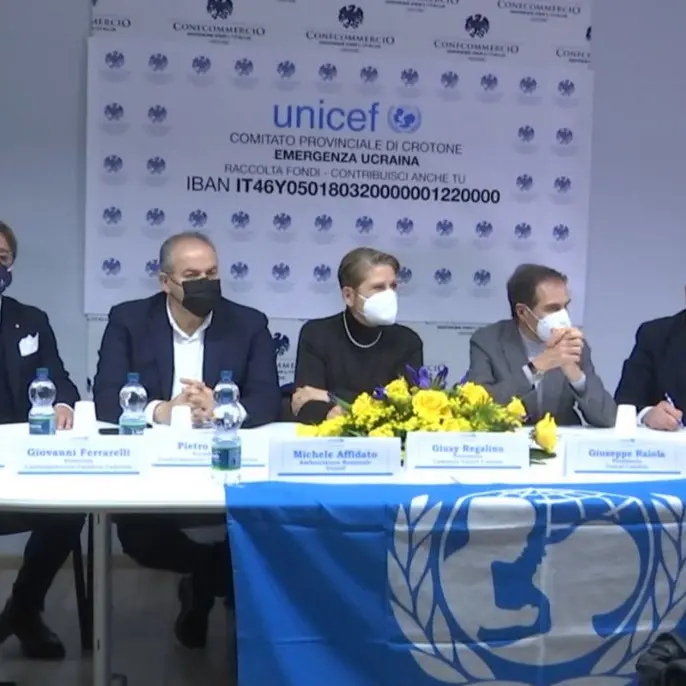 Unicef a sostegno del popolo ucraino, si insedia il presidente di Crotone Giusy Regalino