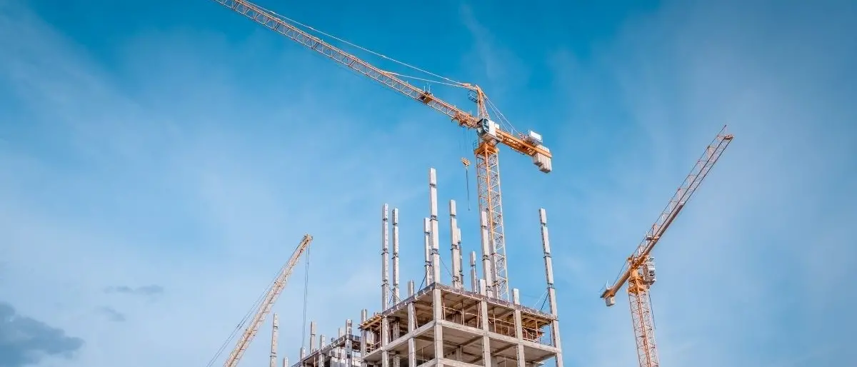 Anche l’edilizia calabrese accusa il colpo: «Materiali costosi e introvabili, opere Pnnr a rischio»