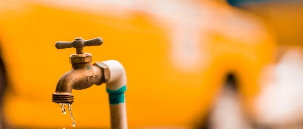 Come acqua tra le dita: 105 mln scivolano via, Occhiuto ammette il flop sulle risorse idriche calabresi