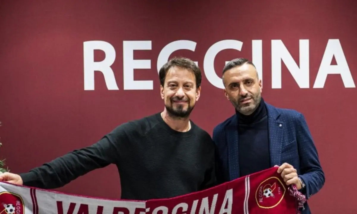 Reggina, arriva l’ufficialità: Vincenzo Iiriti si è dimesso dal ruolo di Dg