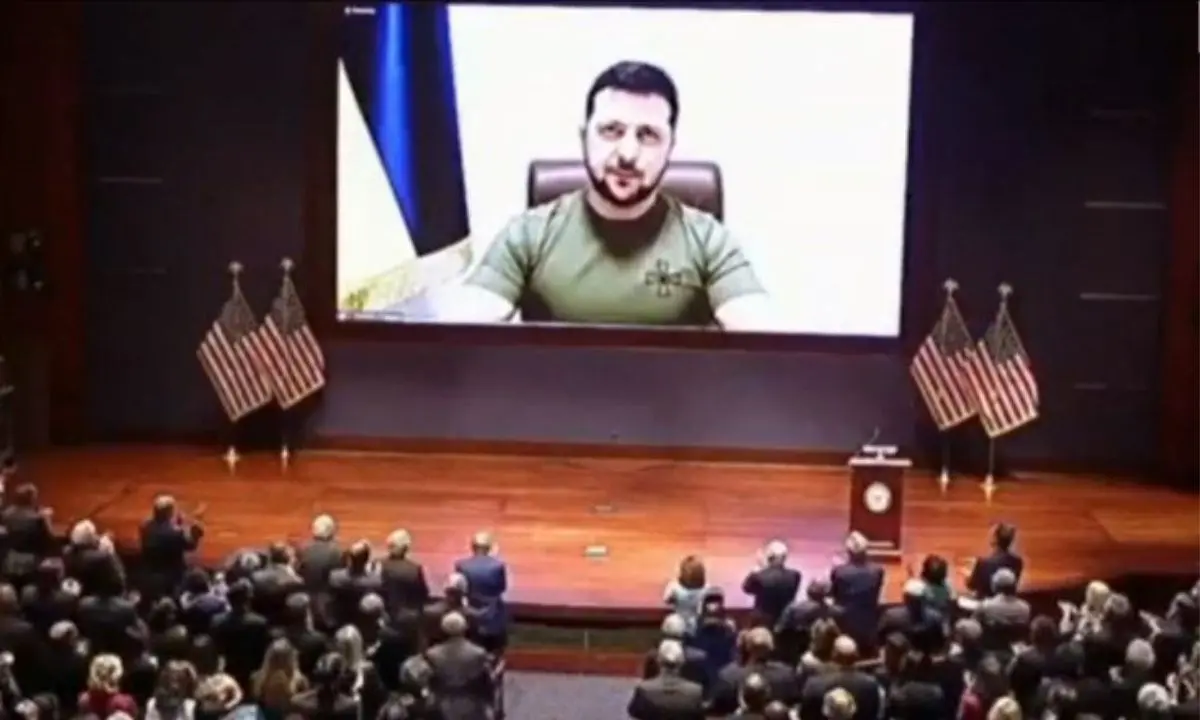 Il video sull’Ucraina con cui Zelensky ha scioccato il congresso Usa