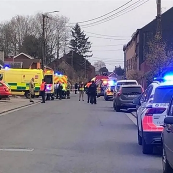 Auto piomba contro la folla a La Louvière, 6 morti e 37 feriti gravi: fermate due persone