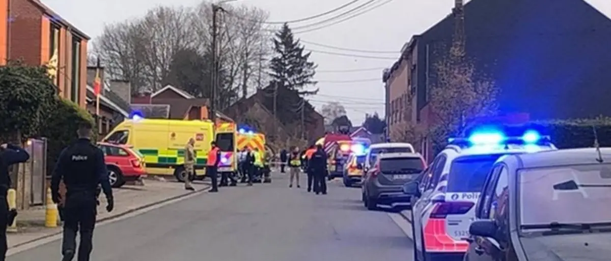 Auto piomba contro la folla a La Louvière, 6 morti e 37 feriti gravi: fermate due persone