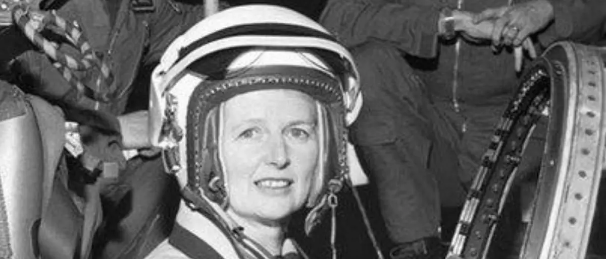 Le donne non amano la guerra? Una balla monumentale