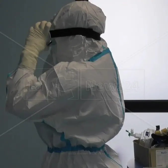 Operatori sanitari in scadenza, la Regione: «Prorogare i contratti fino al 30 giugno»