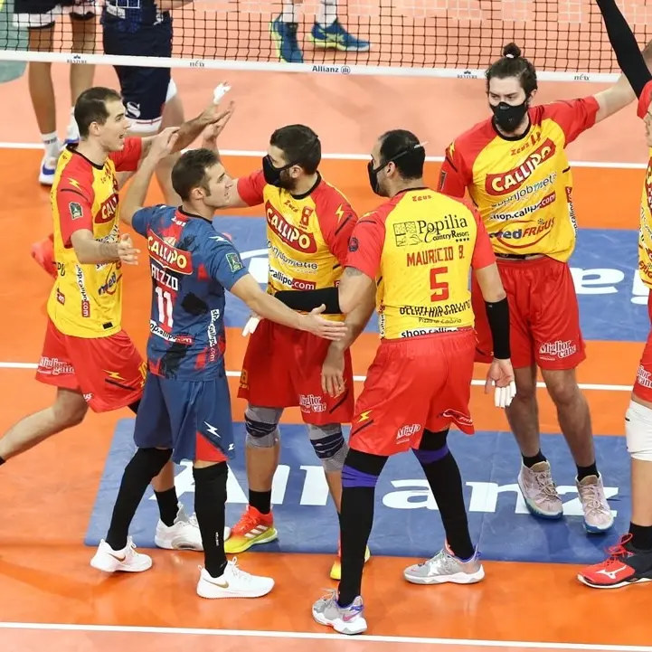 Volley, la Tonno Callipo perde con il Piacenza e saluta la serie A1