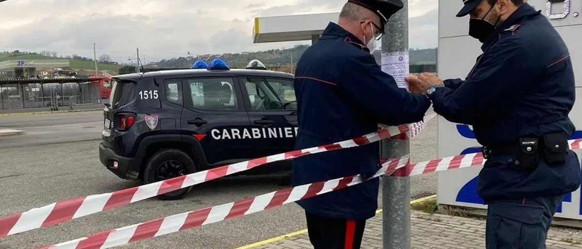 Distributore di carburante con autorizzazioni scadute da oltre 10 anni: tre denunce nel Cosentino
