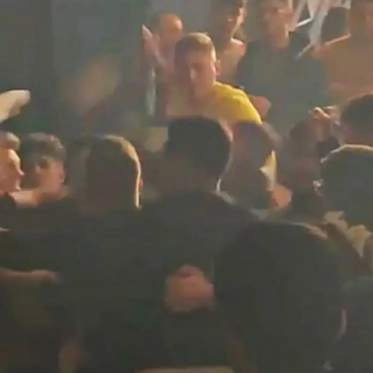 Rissa al concerto di Guè Pequeno a Reggio, la testimonianza: «C’era chi cercava lo scontro»