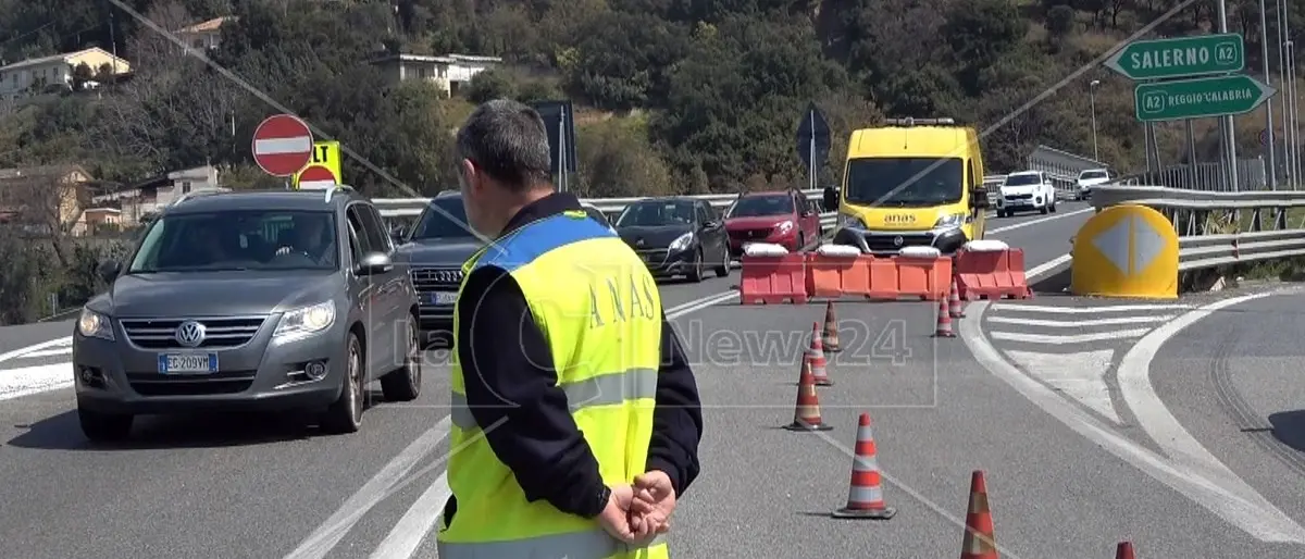 Frana a Nocera Terinese, riaperto il tratto dell’autostrada tra Falerna e San Mango d’Aquino