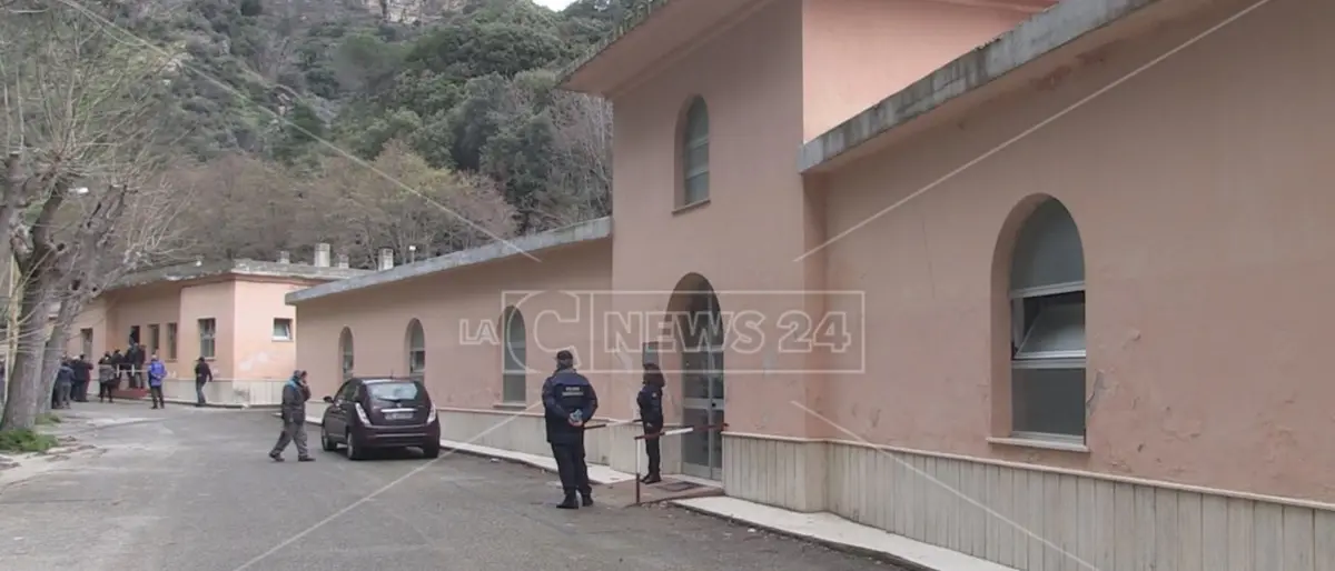 Terme Luigiane, il presidente Occhiuto: «La Regione pronta ad acquisire la struttura»