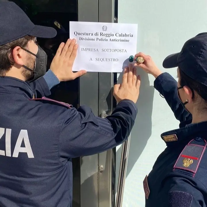 ‘Ndrangheta, maxi sequestro a imprenditore di Reggio Calabria legato alle cosche