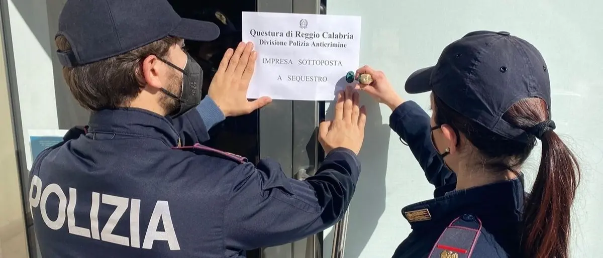 ‘Ndrangheta, maxi sequestro a imprenditore di Reggio Calabria legato alle cosche