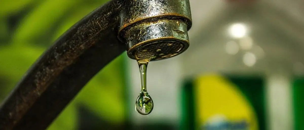 Nocera Terinese, dopo la frana paese senza acqua da oltre 24 ore: il Comune chiude le scuole