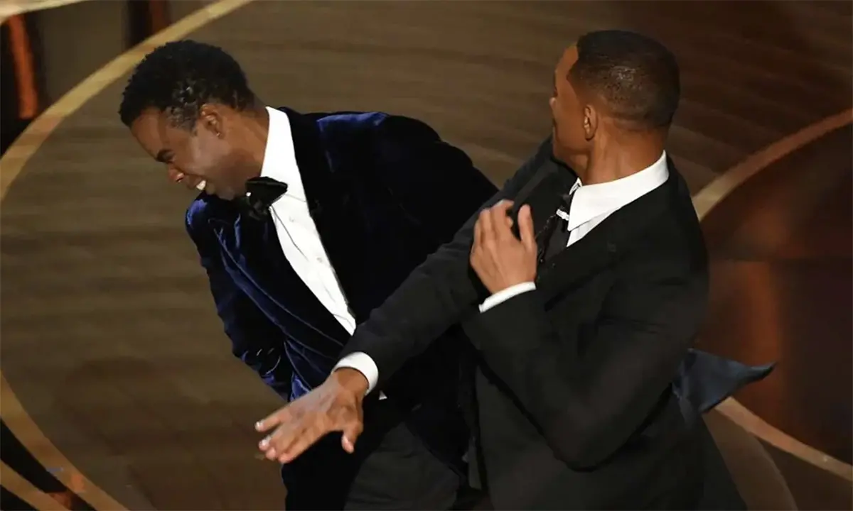 Will Smith colpisce con un pugno Chris Rock: da principe (di Bel-Air) a malandrino