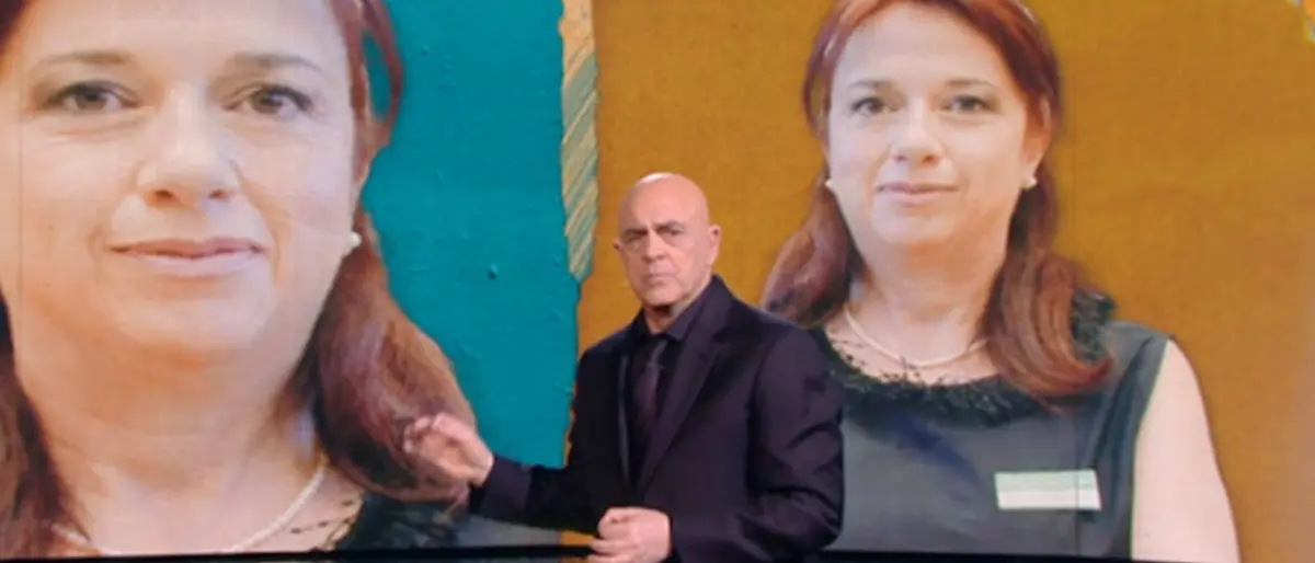 Maurizio Crozza prende in giro la senatrice catanzarese Granato: ed è subito un cult