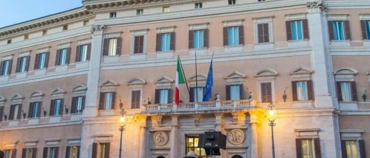 Enti locali, ecco la riforma che “salva” i sindaci da imprevisti giudiziari e introduce il terzo mandato