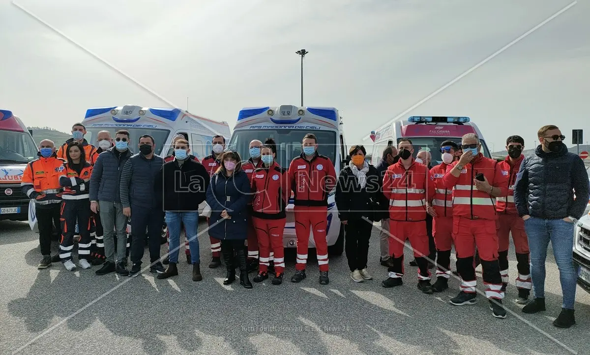 Trasporto dializzati, niente rimborsi da Regione e Asp: «Adesso i pazienti dovranno pagare le spese»