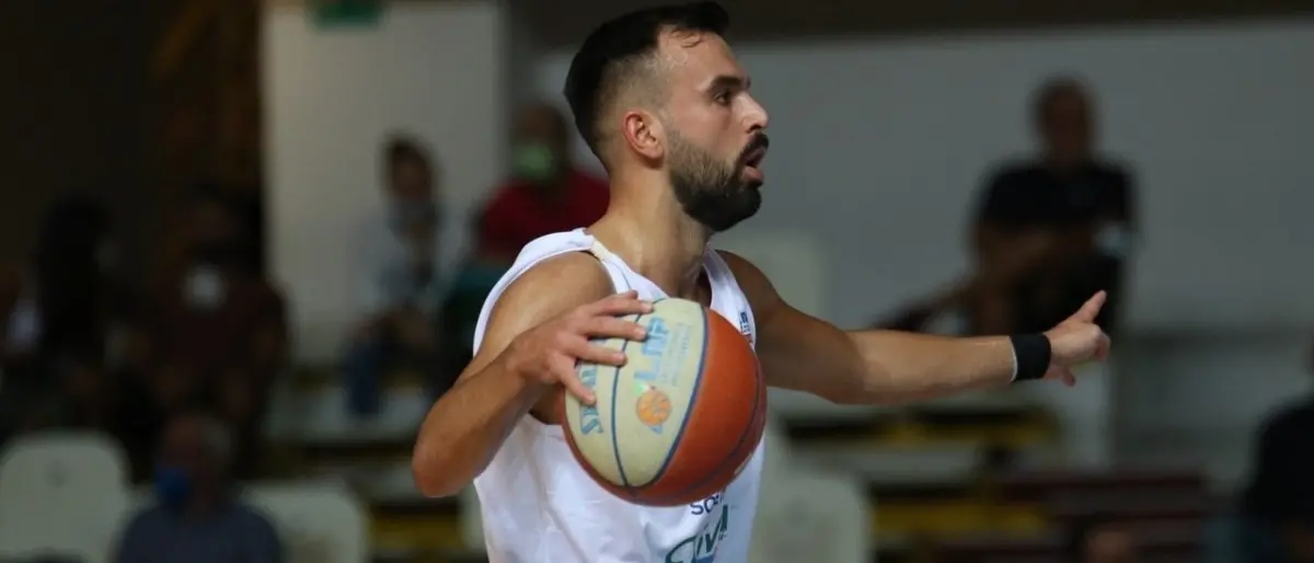 Reggio Calabria “Viola” di rabbia, neroarancio ko a Cassino: la Virtus vince 72-70