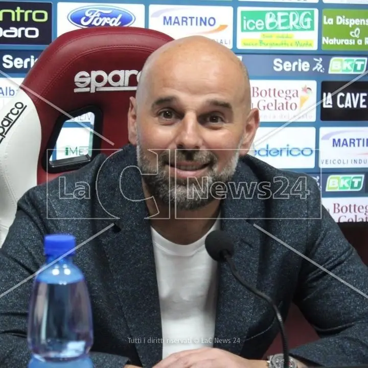 Verso Reggina-Benevento, mister Stellone: «Non vincere mi toglie il sonno»