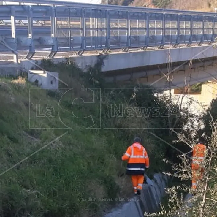 Frana a Nocera, Anas: «Proseguono lavori per riapertura totale dell’A2 tra Falerna e San Mango»