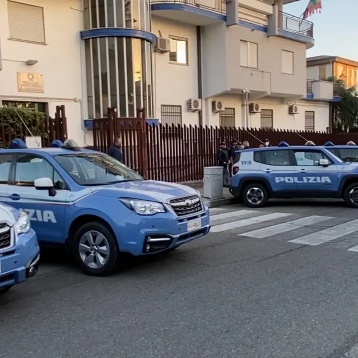 Detenzione e spaccio di droga, 27enne arrestato a Corigliano Rossano