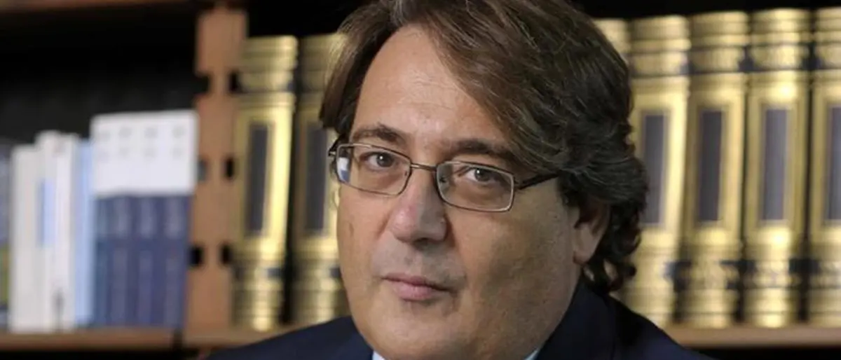 Presunte irregolarità nei conti, chiesti 4 anni di carcere per l’ex direttore del Sole 24 ore Napoletano