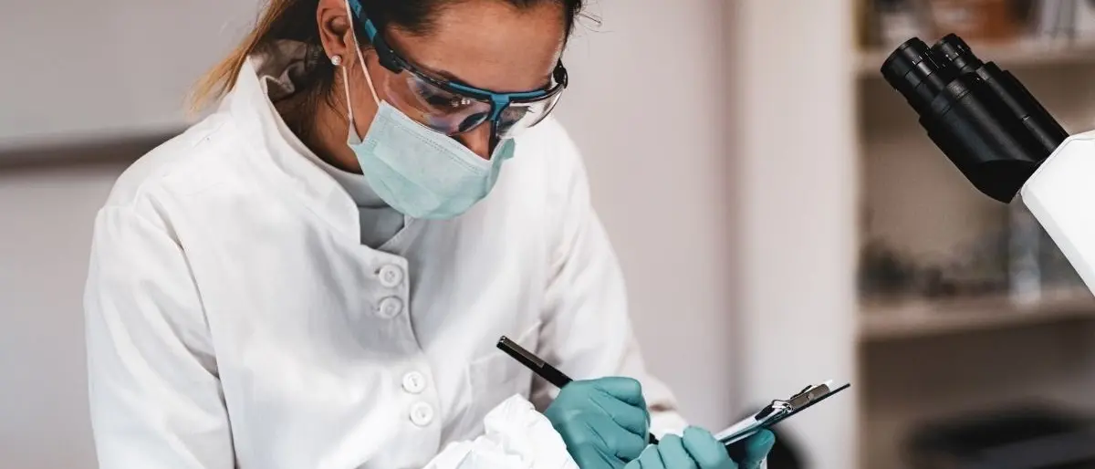 Covid, si abbassa la curva epidemica in Italia nell’ultima settimana: lieve calo anche in Calabria