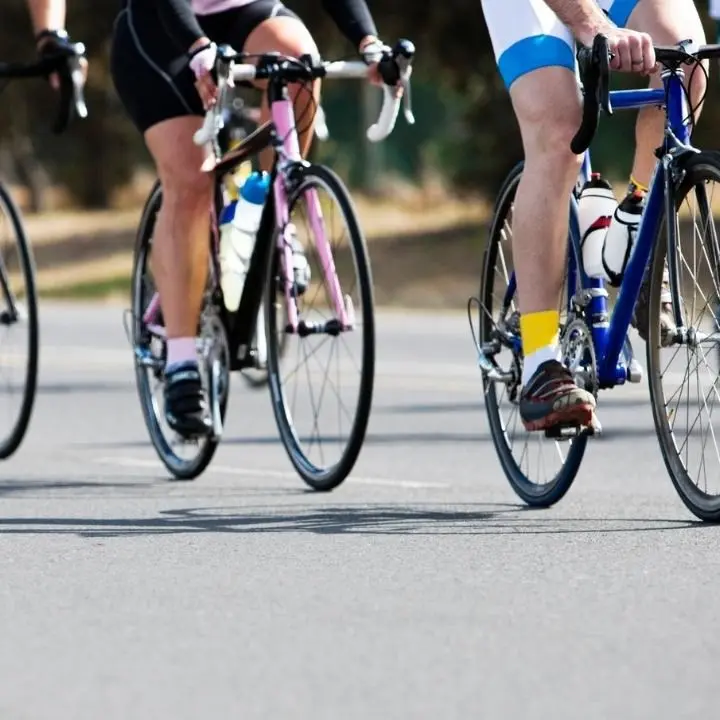 Gara ciclistica non autorizzata nel Reggino, denunciato e multato l’organizzatore