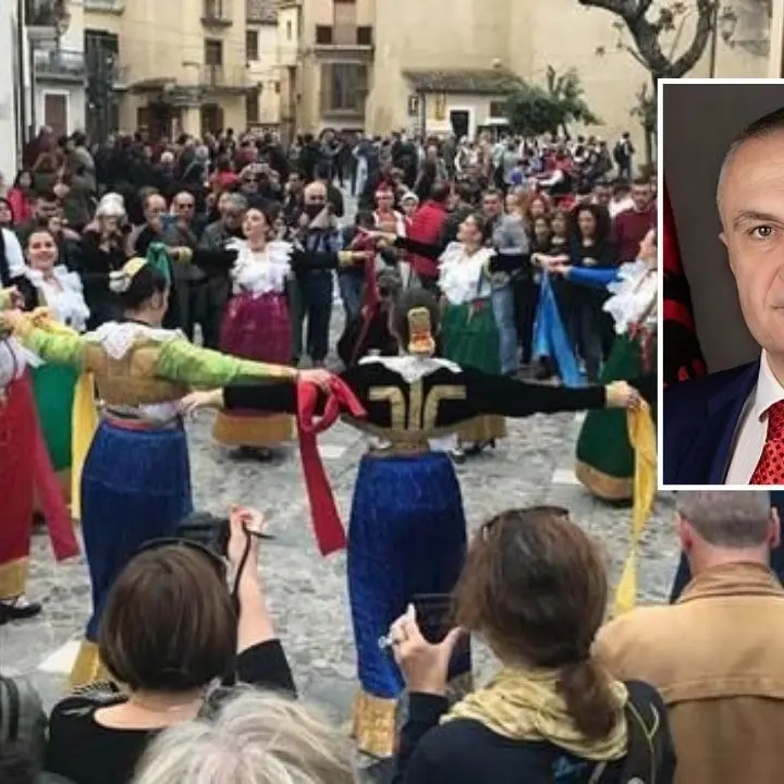 In Calabria il presidente dell’Albania Ilir Meta: ospite d’onore del rito Arbëreshë le Vallje di Civita
