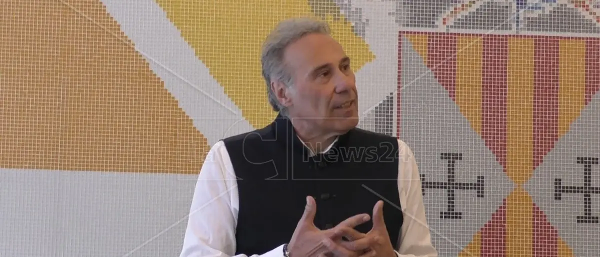 Di Lieto evita polemiche personali e nella sua campagna elettorale si concentra sui problemi della città