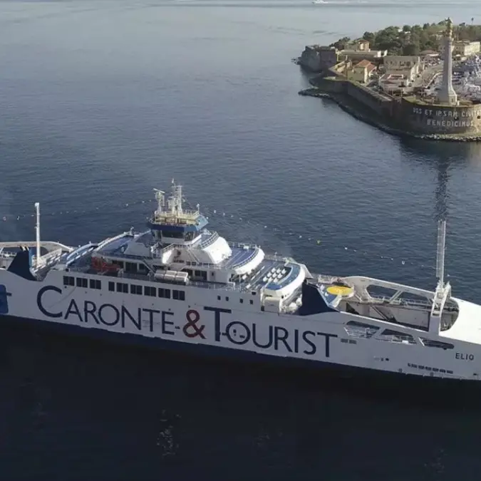 Stretto di Messina, prezzi per traghettare troppo alti: multa da 3,7 milioni di euro a Caronte&Turist