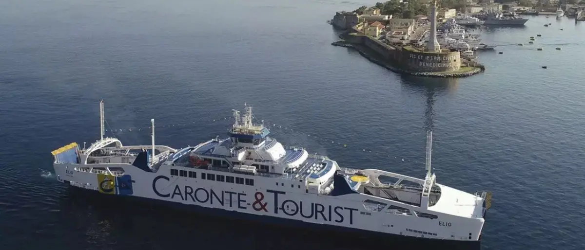 Stretto di Messina, prezzi per traghettare troppo alti: multa da 3,7 milioni di euro a Caronte&Turist