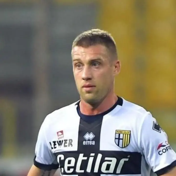 Serie B, caso plusvalenze: richieste solo ammende per Parma e Pisa