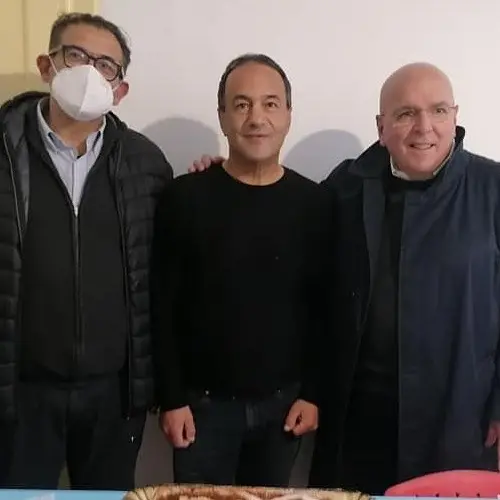 Riace, Mimmo Lucano riapre Città Futura e dedica un laboratorio a Gino Strada