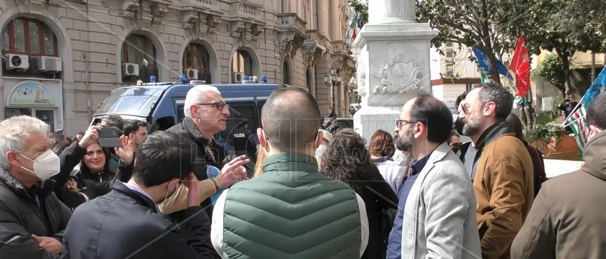 Navigator in piazza, ancora nessuna soluzione all’orizzonte per i 170 lavoratori calabresi