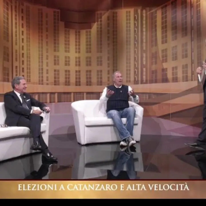 Pubblica Piazza, la nomina di Grande alla Calabria Film Commission fra i temi caldi della quinta puntata