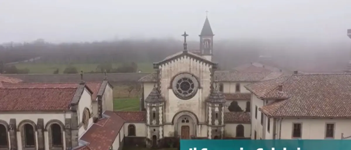 Le telecamere di LaC nella Certosa di Serra San Bruno: questa sera torna il Sacro in Calabria