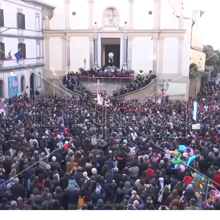 Dalla “pigghjiata” alla Naca, i suggestivi riti del Venerdì Santo rivivono a Catanzaro e nei piccoli borghi