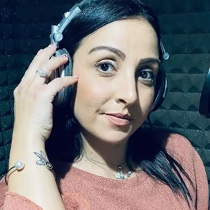 «Mi hanno ferita e censurata»: Teresa Merante parla dopo il concerto cancellato a Vibo per «offesa ai valori della legalità»\n