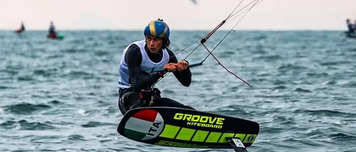 Campionato italiano di kitefoil, Flavio Ferrone si aggiudica la prima tappa